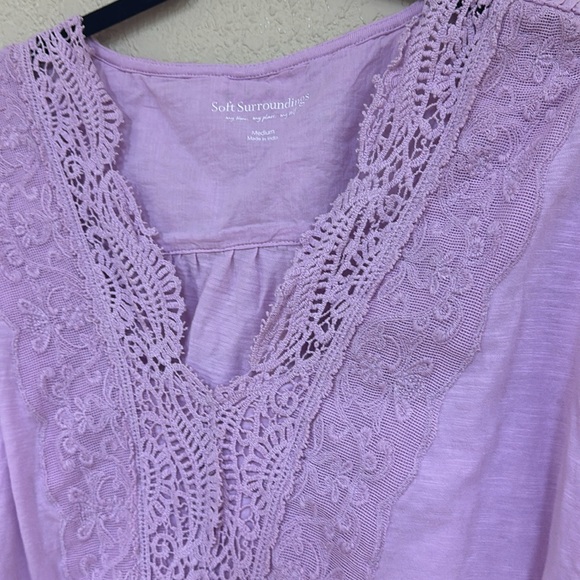 Soft Surroundings womans BOHO lavender lace Long Sleeve top size M - Picture 4 of 6